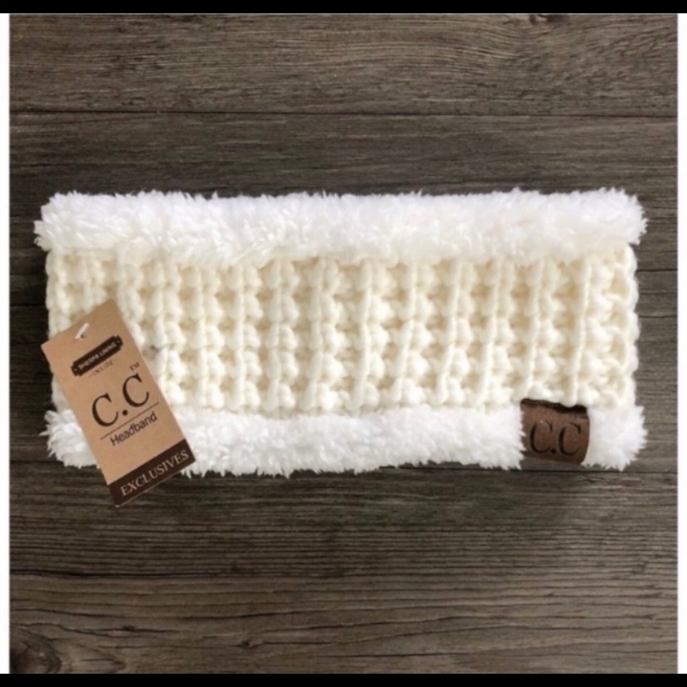 SHERPA LINED HEAD BANDS! 1 CREAM COLOR LEFT!